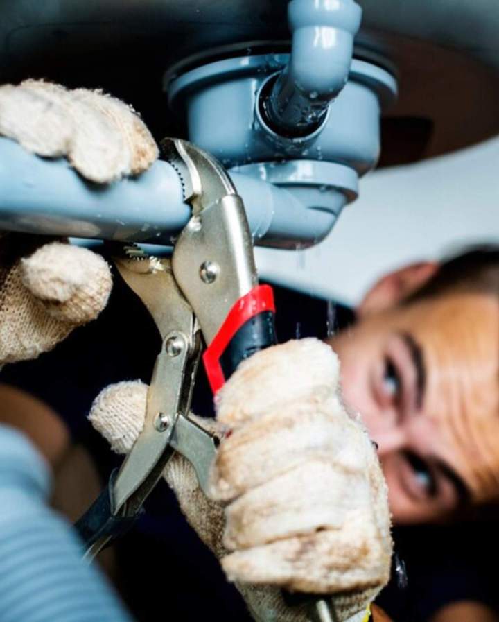Entreprise de plomberie, Châteaurenard