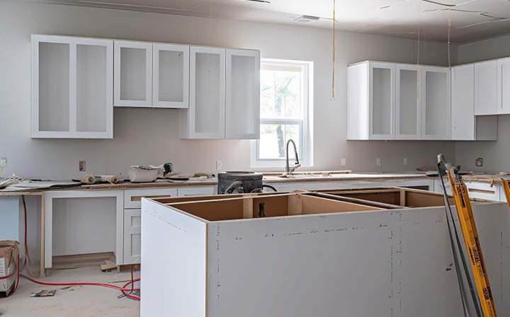 Transformation de vos cuisines en des espaces fonctionnels et esthétiques